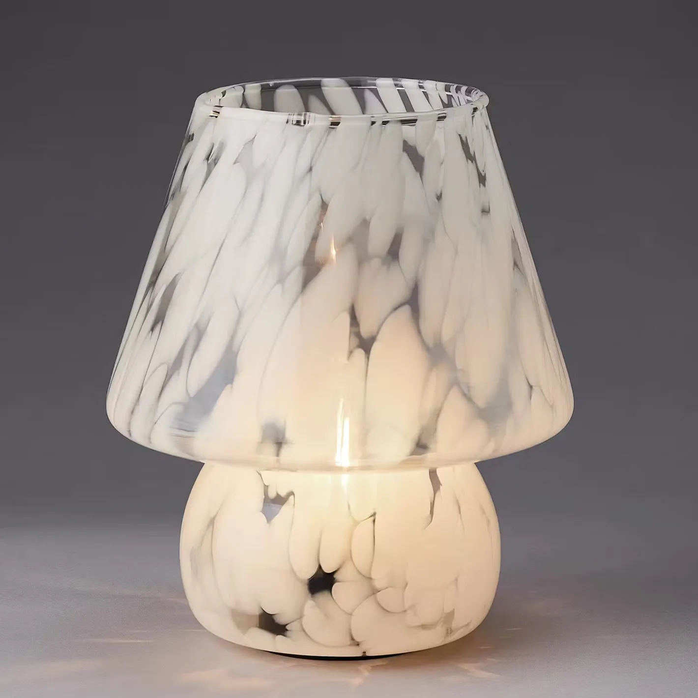 Butlers MISS MARBLE LED-Leuchte Best