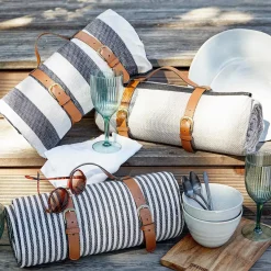 Butlers WANDERLUST Picknickdecke Streifen Discount